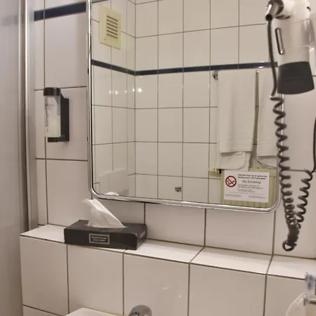 Palazzo - Direkt Im Zentrum 3* Mönchengladbach