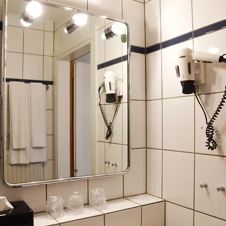 Palazzo - Direkt Im Zentrum Hotel Mönchengladbach