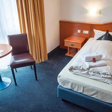 Palazzo - Direkt Im Zentrum Mönchengladbach