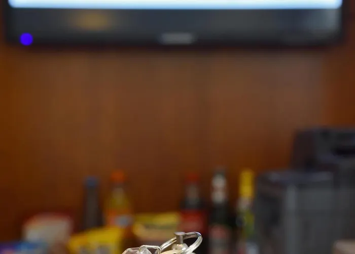 Palazzo - Direkt Im Zentrum Otel 3*