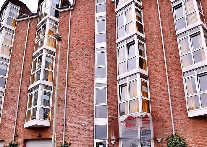 Palazzo - Direkt Im Zentrum Otel