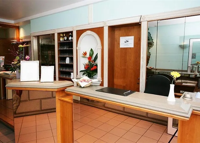 Palazzo - Direkt Im Zentrum Ξενοδοχείο 3*