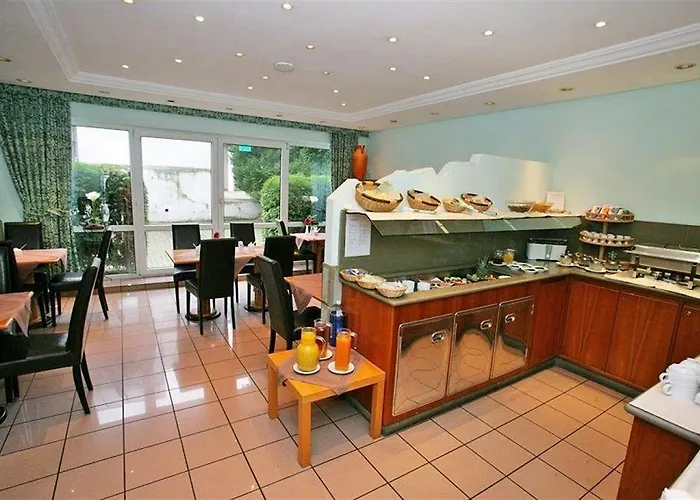 Palazzo - Direkt Im Zentrum 3*