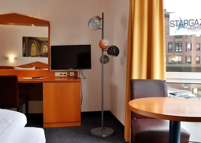 Palazzo - Direkt Im Zentrum Otel Mönchengladbach